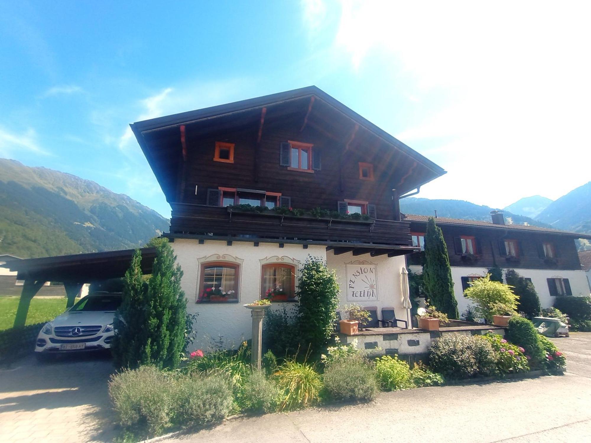 Alpenfeder Landhaus Heidi 쉬룬즈 외부 사진
