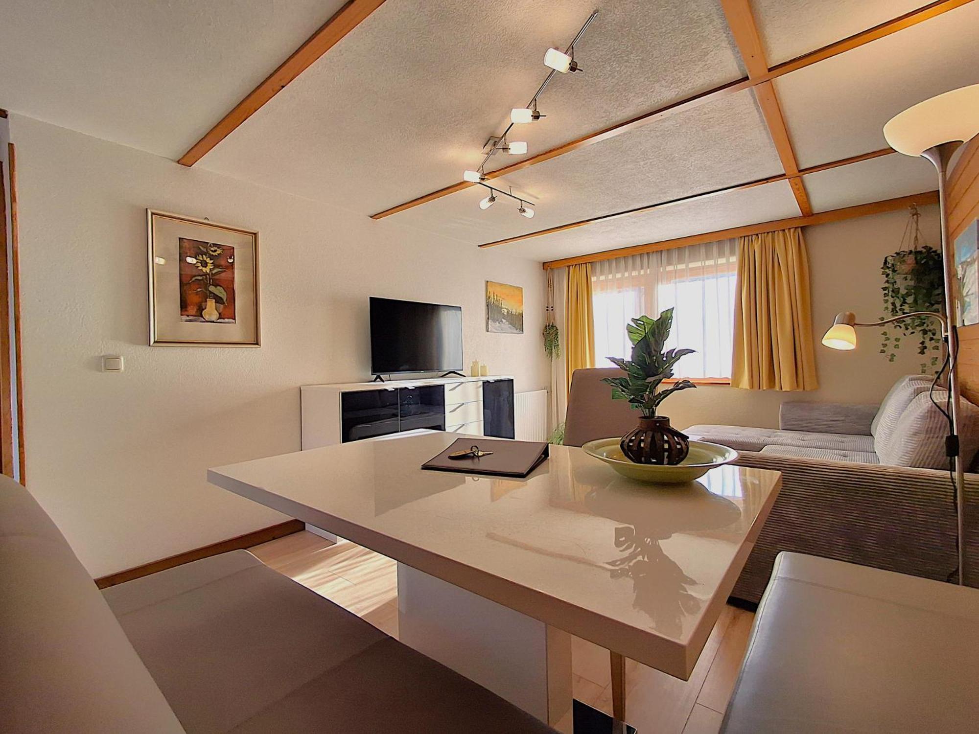 Alpenfeder Landhaus Heidi 쉬룬즈 외부 사진